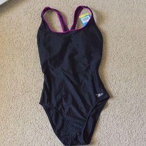 Speedo utraback bikini one piece swimsuit 6